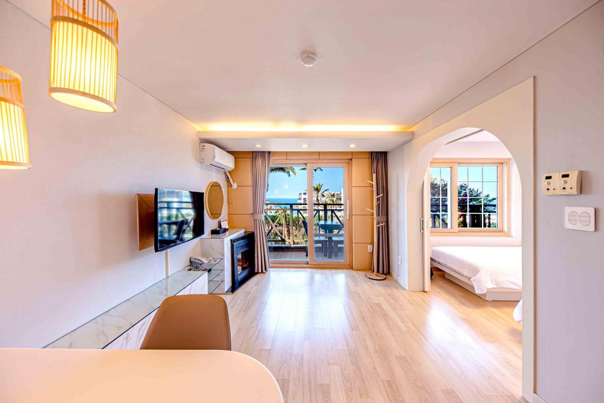 Dyne Resort Чеджу Екстериор снимка