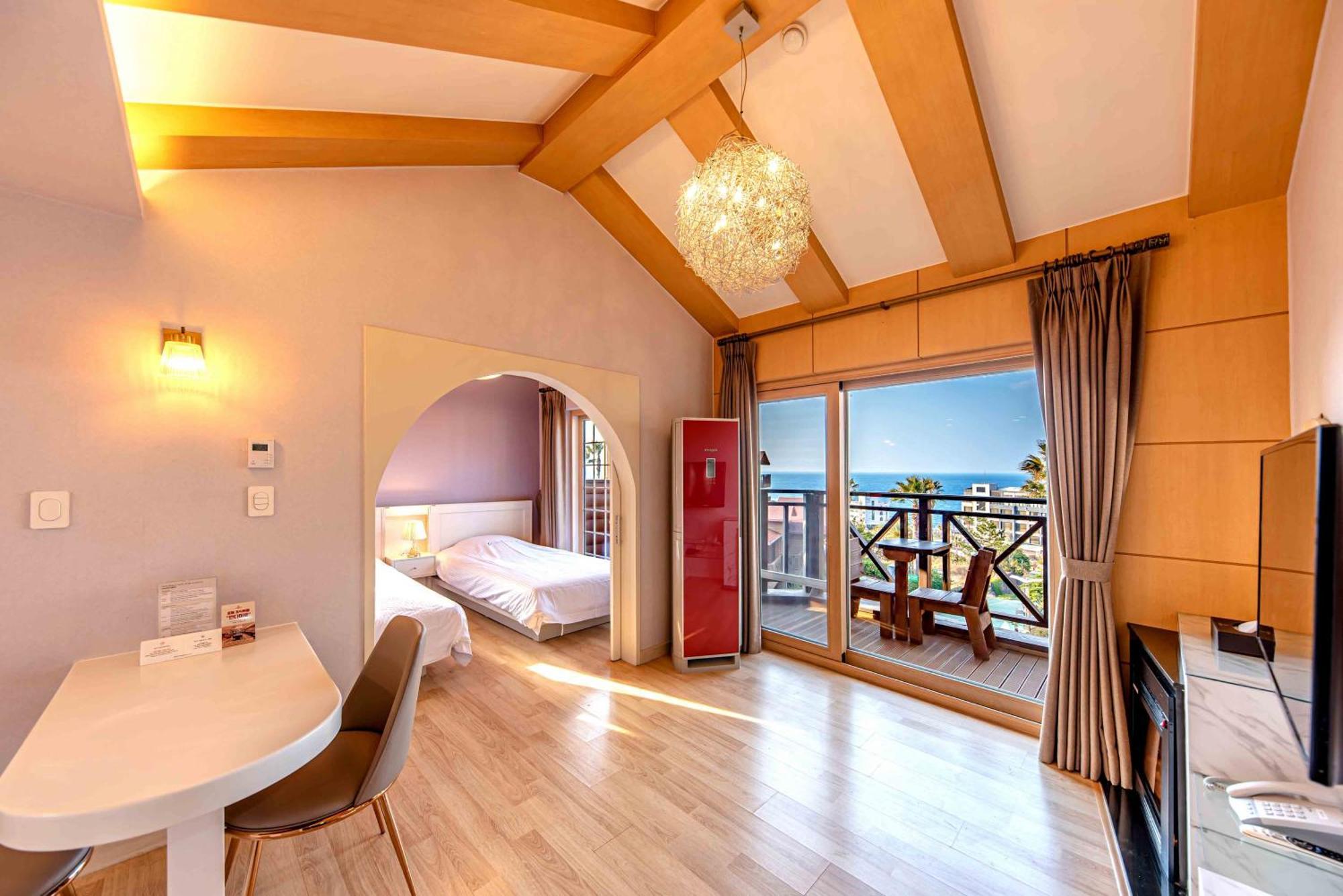 Dyne Resort Чеджу Екстериор снимка
