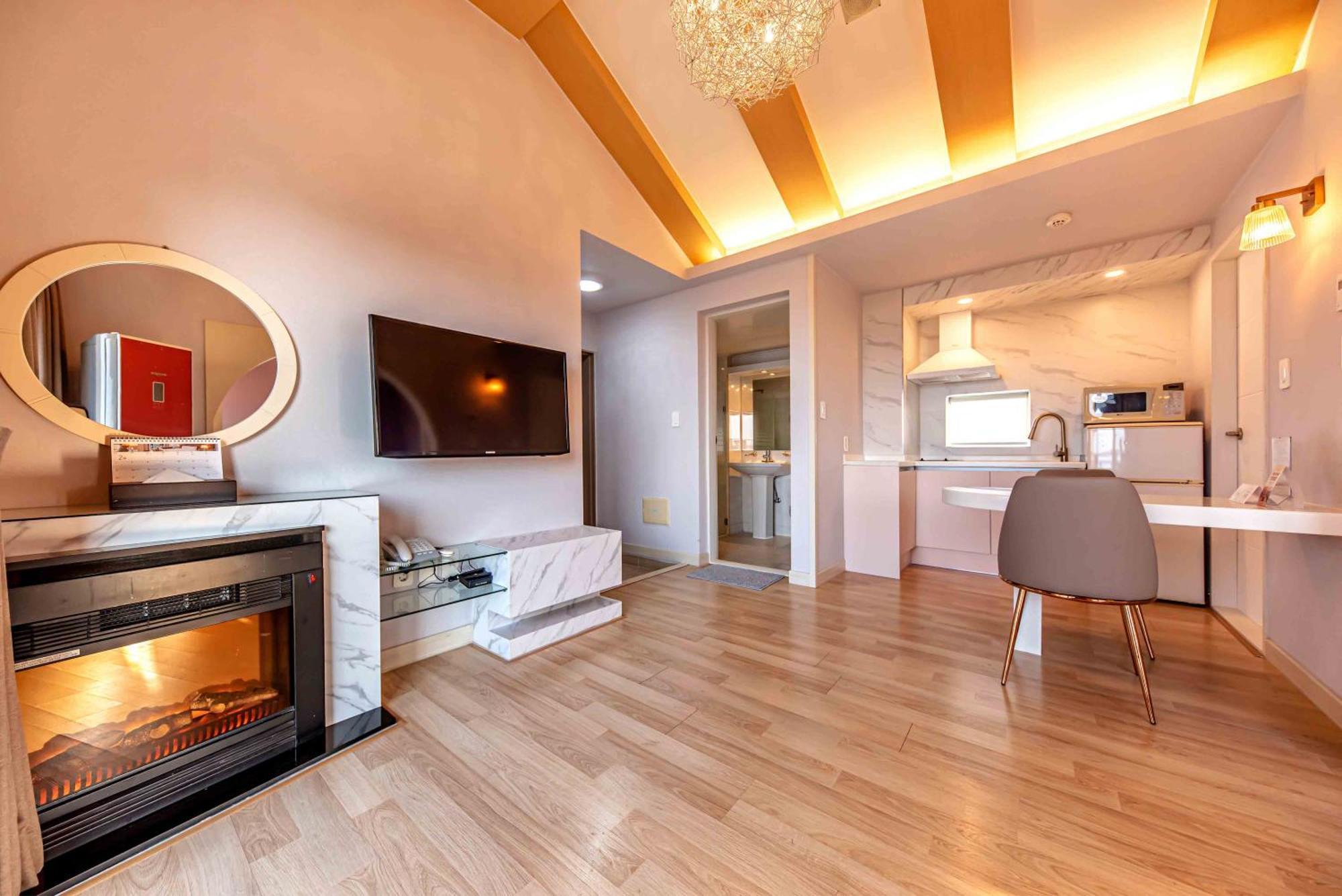 Dyne Resort Чеджу Екстериор снимка