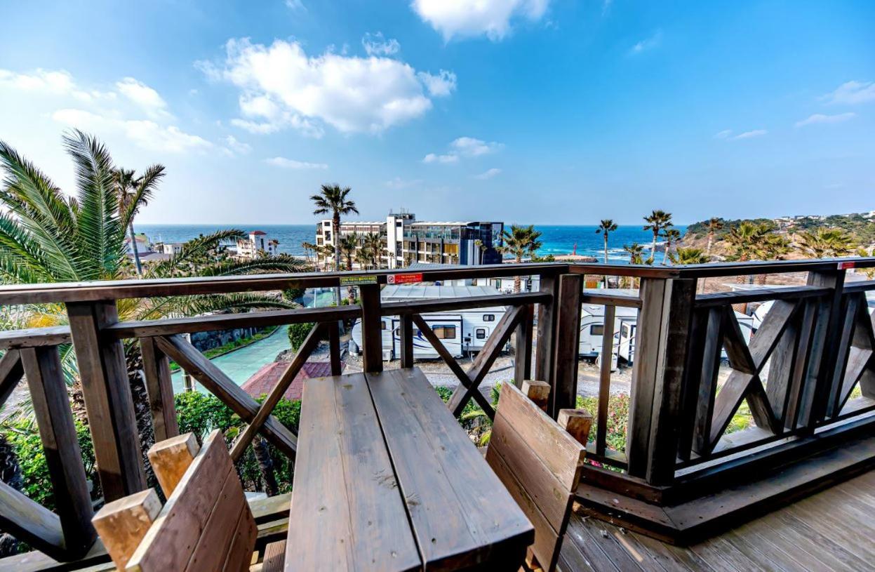 Dyne Resort Чеджу Екстериор снимка